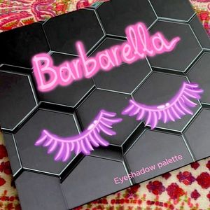 BeeBeauty Barbarella Eyeshadow Palette